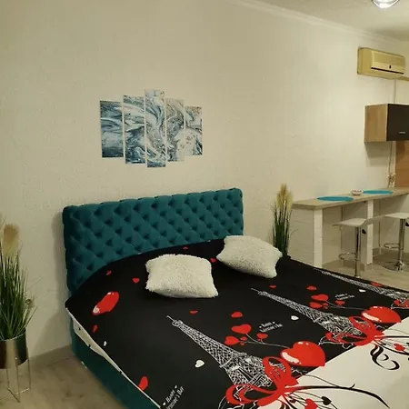 Stan U Centru Sida 1 *