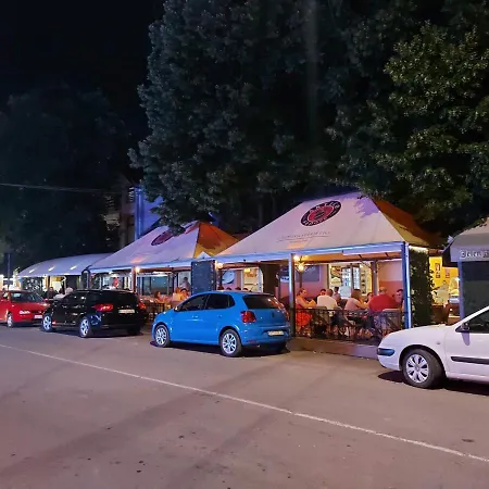 U Centru 1 * Šid