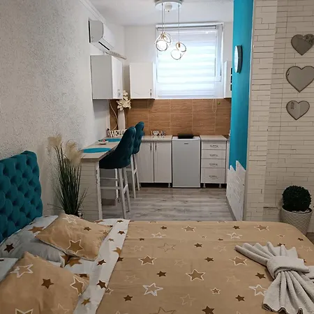 شقة Stan U Centru Sida 1 Šid